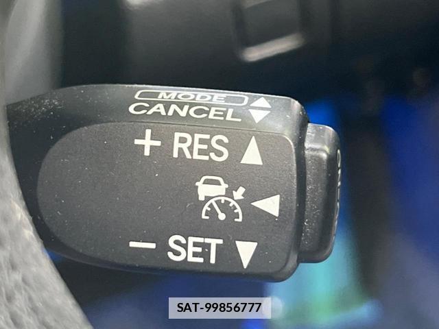 Toyota CROWN 2013-03 7867878-5