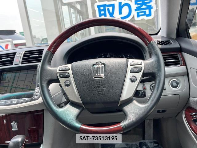 Toyota CROWN 2010-02 7870373-6
