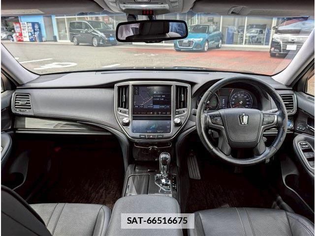 Toyota CROWN 2015-09 7872074-13