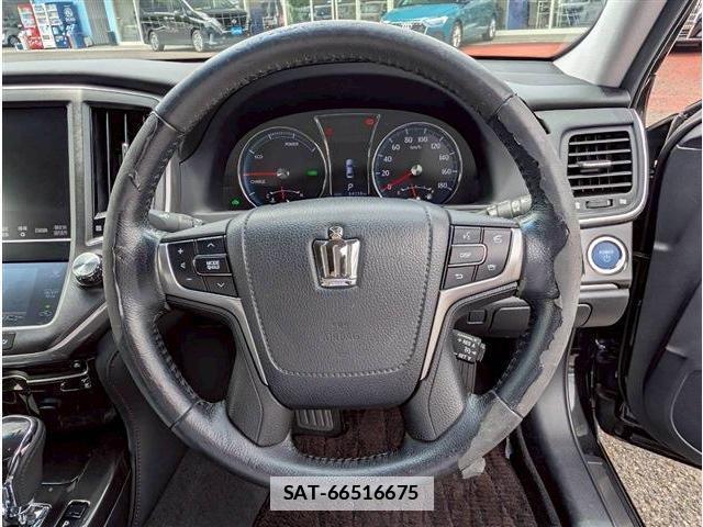 Toyota CROWN 2015-09 7872074-16