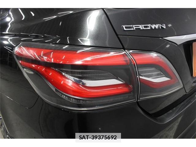 Toyota CROWN 2018-07 7872456-17
