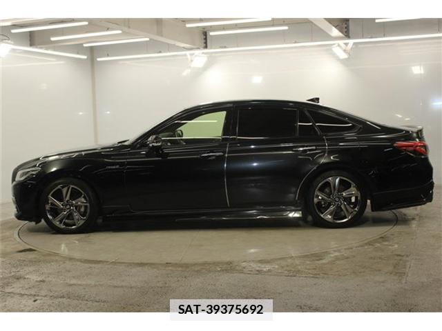 Toyota CROWN 2018-07 7872456-7