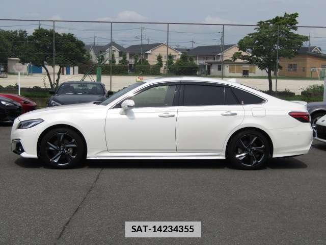 Toyota CROWN 2020-06 7872654-1