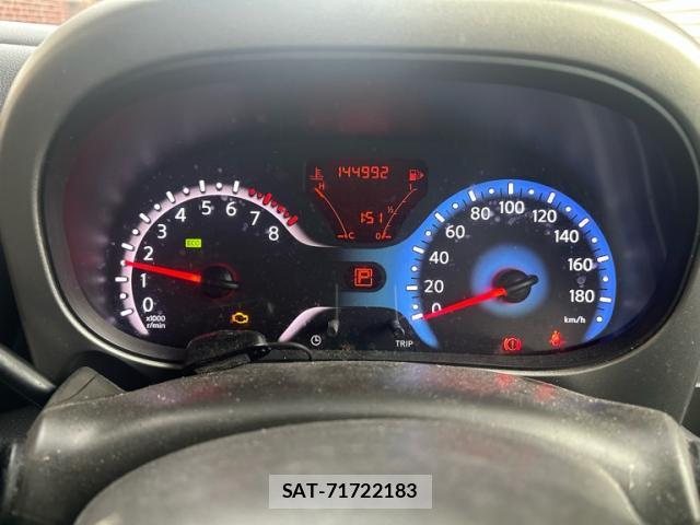 Nissan CUBE 2012-03 7868626-17
