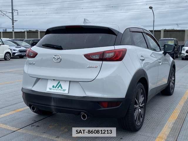 Mazda CX-3 2015-06 7872337-1