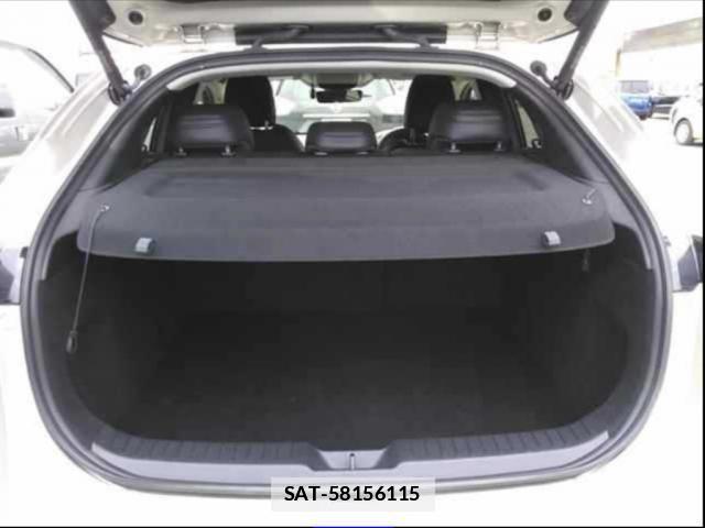 Mazda CX-30 2023-03 7866999-6