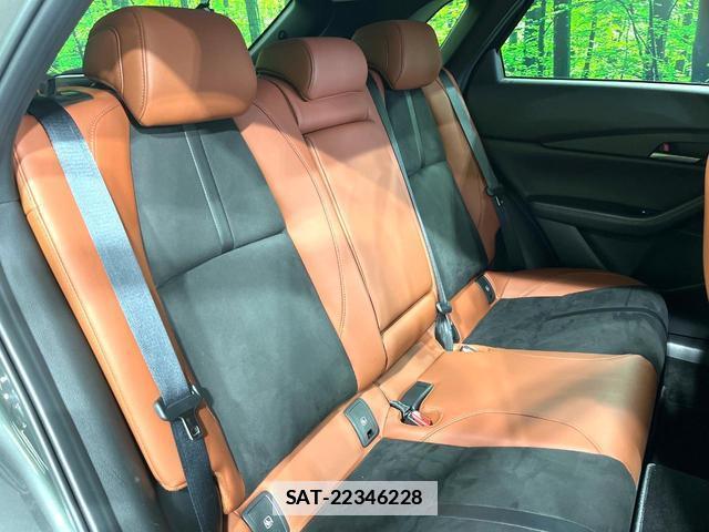 Mazda CX-30 2023-10 7870887-10