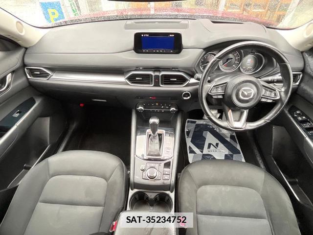 Mazda CX-5 2018-12 7870369-1