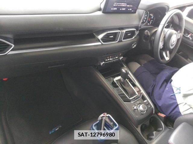 Mazda CX-5 2023-08 7871191-2