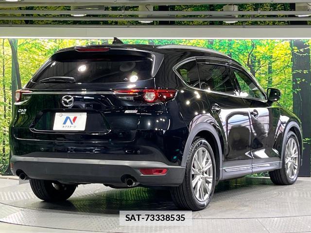 Mazda CX-8 2017-12 7868144-17