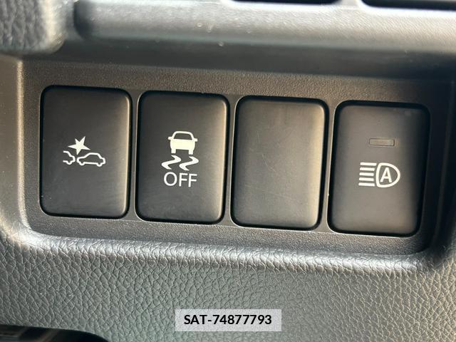 Nissan DAYZ ROOX 2017-03 7870365-3