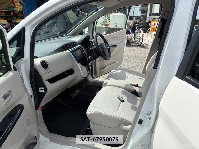 Nissan DAYZ 2013-06 7869472-17