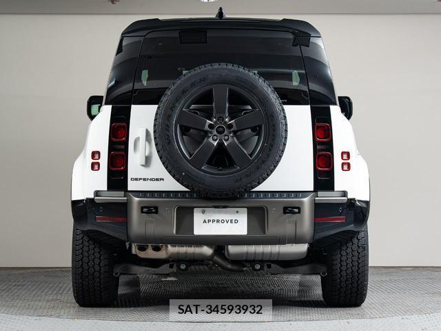 Land Rover DEFENDER 2025-10 7868200-17