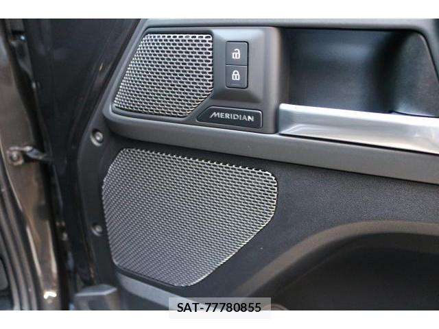 Land Rover DEFENDER 2024-06 7868567-4
