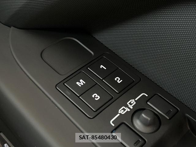 Land Rover DEFENDER 2026-01 7871502-18