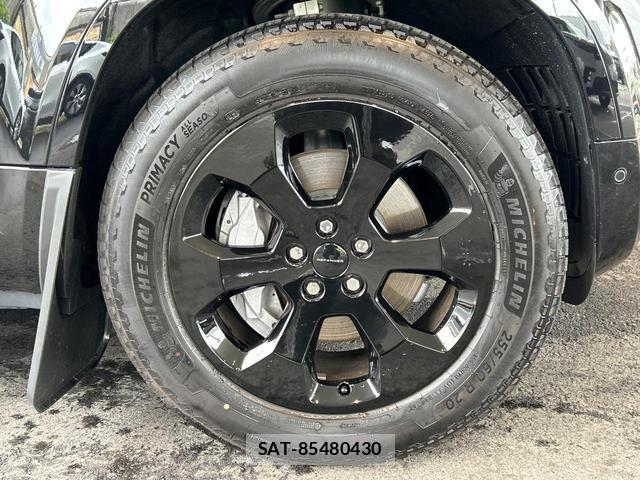 Land Rover DEFENDER 2026-01 7871502-7