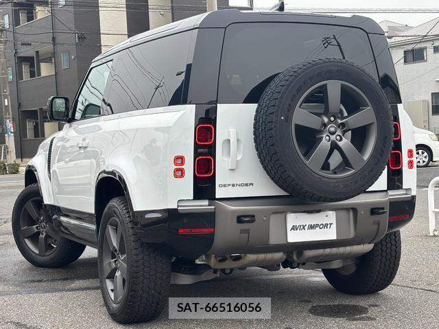 Land Rover DEFENDER 2025-09 7871521-1