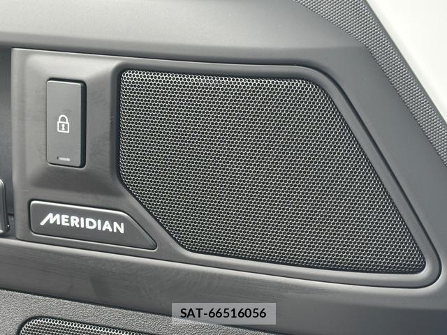 Land Rover DEFENDER 2025-09 7871521-18