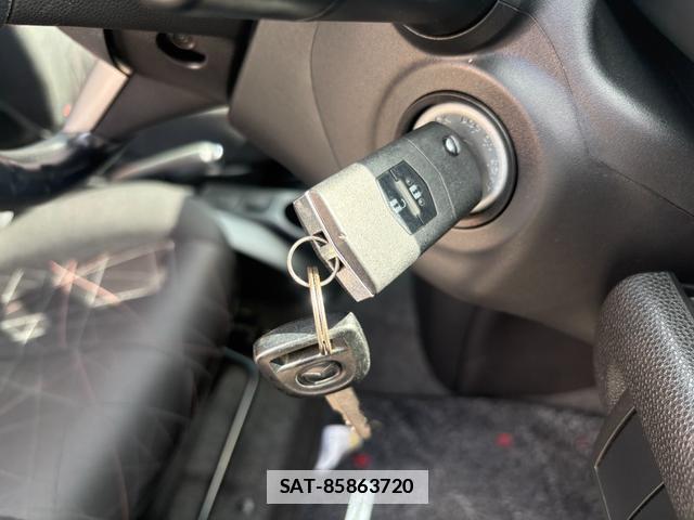 Mazda DEMIO 2013-01 7869553-18