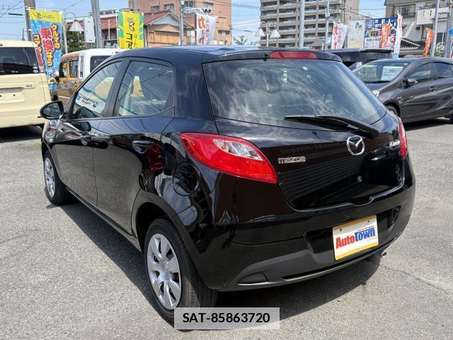Mazda DEMIO 2013-01 7869553-2