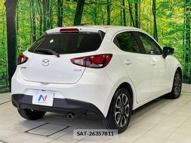 Mazda DEMIO 2015-09 7870179-16