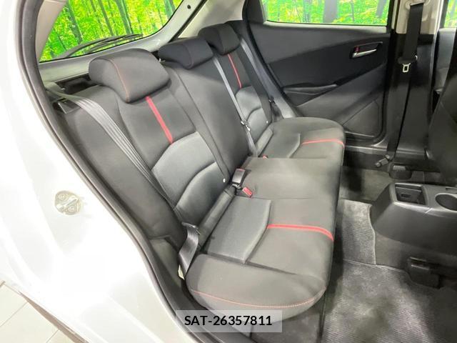 Mazda DEMIO 2015-09 7870179-8