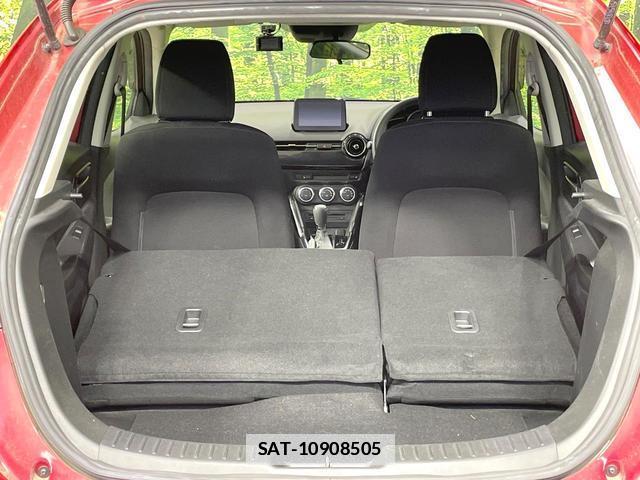 Mazda DEMIO 2017-06 7872107-9