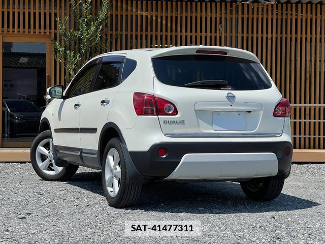 Nissan DUALIS 2011-10 7871775-1