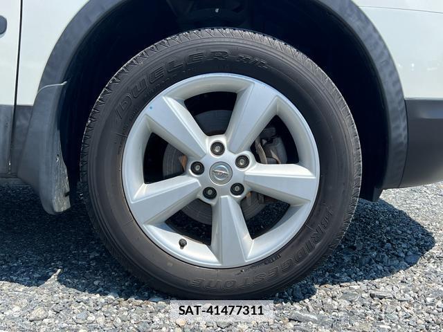Nissan DUALIS 2011-10 7871775-5