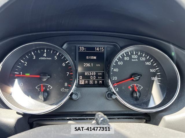 Nissan DUALIS 2011-10 7871775-8