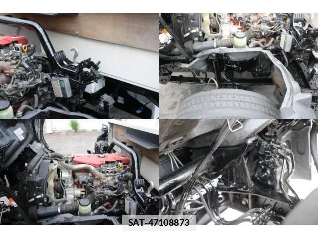 Hino DUTRO 2019-05 7866874-11