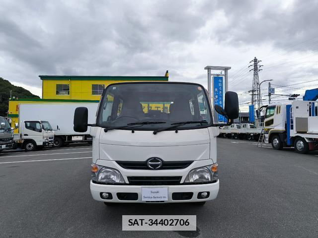 Hino DUTRO 2014-04 7867543-1