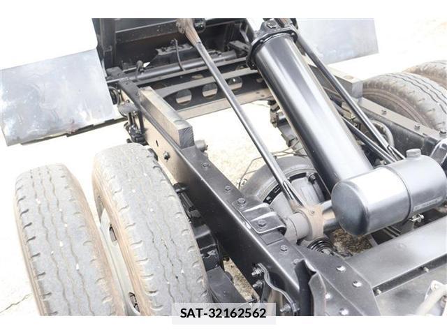 Hino DUTRO 2024-12 7871423-14