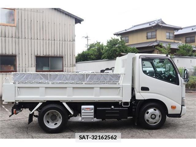 Hino DUTRO 2024-12 7871423-3