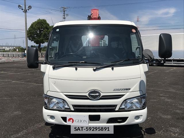 Hino DUTRO 2018-04 7872268-1