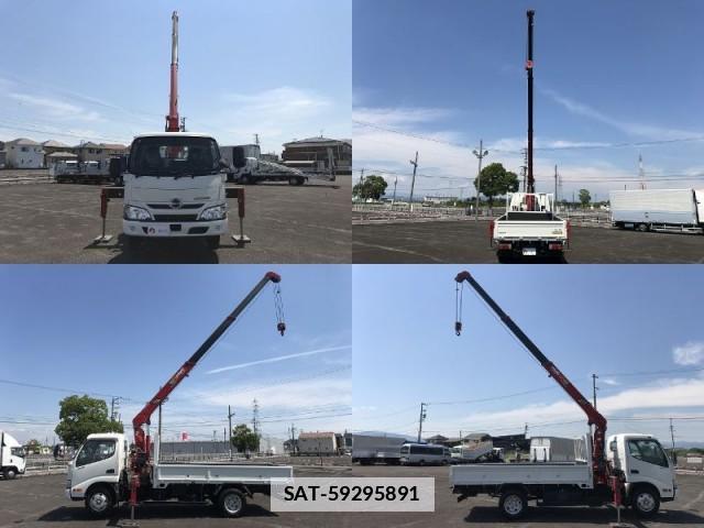 Hino DUTRO 2018-04 7872268-4
