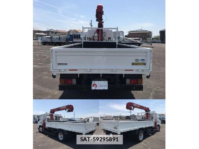 Hino DUTRO 2018-04 7872268-5