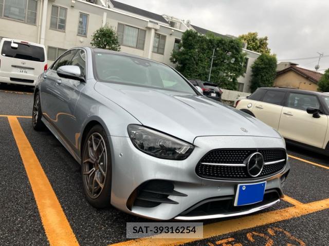 Mercedes Benz E-CLASS 2021-02 7868501-0