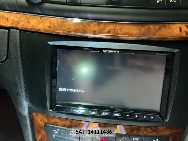 Mercedes Benz E-CLASS 2007-09 7868503-19