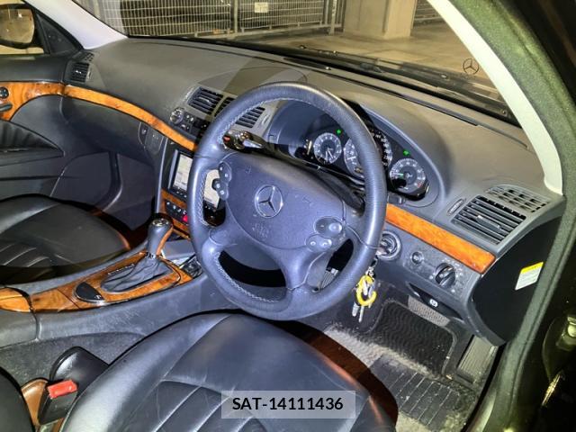 Mercedes Benz E-CLASS 2007-09 7868503-9