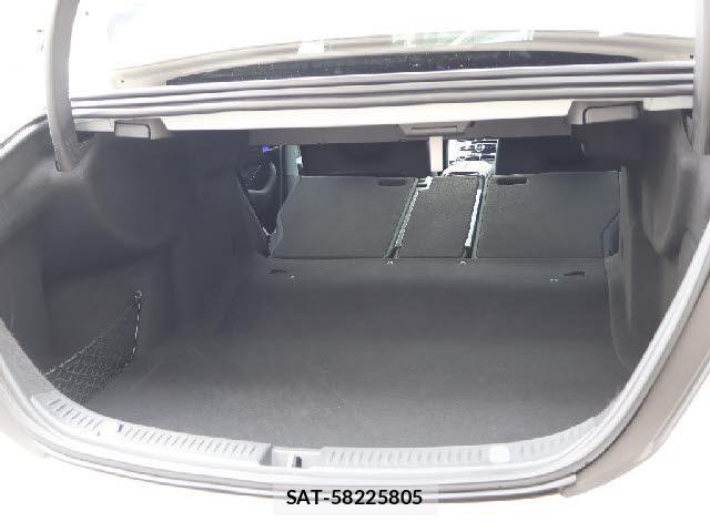 Mercedes Benz E-CLASS 2018-12 7870802-6