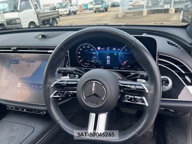 Mercedes Benz E-CLASS 2024-03 7872251-14