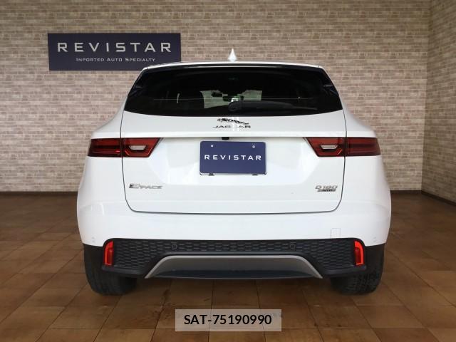 Jaguar E-PACE 2019-04 7872390-3