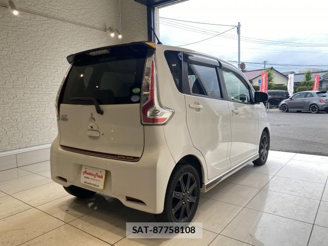 Mitsubishi EK CUSTOM 2018-01 7871908-1