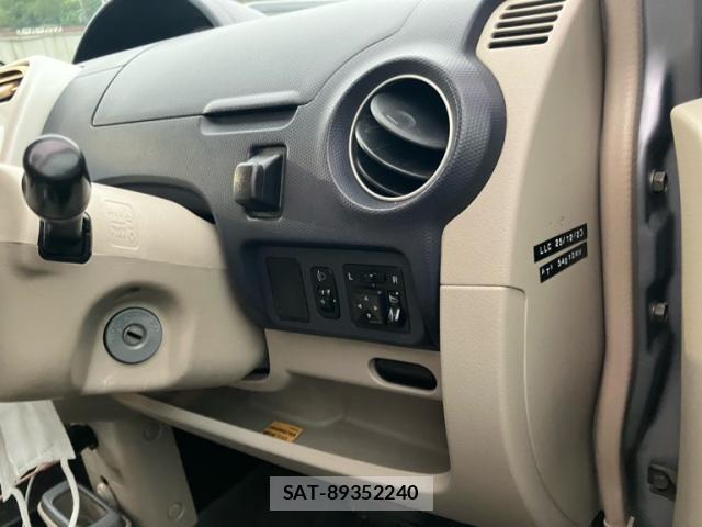 Mitsubishi EK WAGON 2006-12 7872564-9