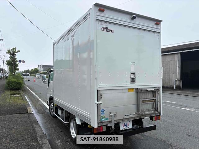 Isuzu ELF TRUCK 2012-06 7869343-1