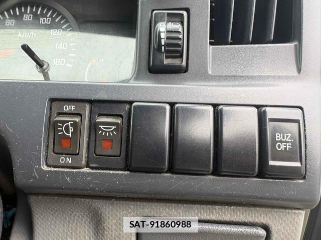 Isuzu ELF TRUCK 2012-06 7869343-16