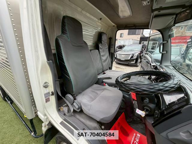 Isuzu ELF TRUCK 2017-03 7872553-6