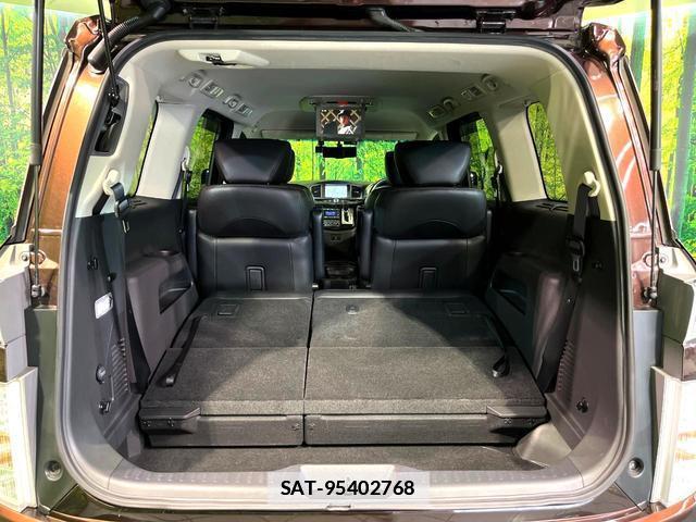 Nissan ELGRAND 2015-06 7867838-10