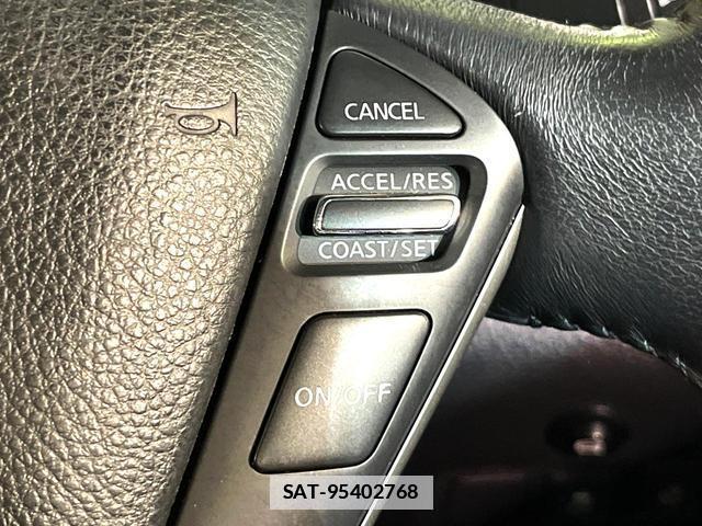 Nissan ELGRAND 2015-06 7867838-5